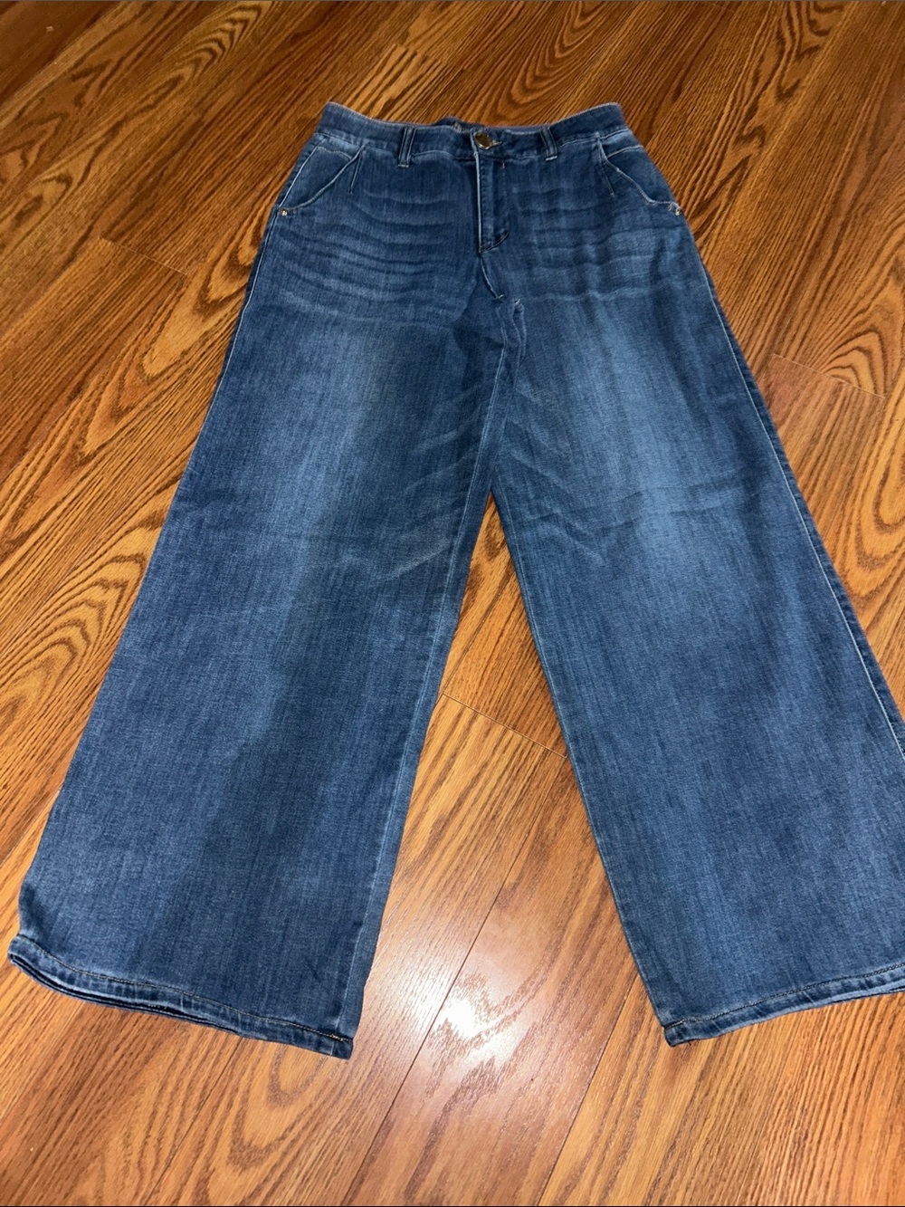 Democracy Ab Solution Wide Leg Soft  Denim Jeans in Dark/Med Blue Size 10